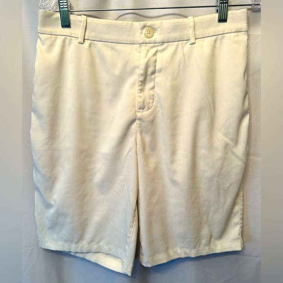 Nike Golf Shorts Men’s Size 30 White Chino Shorts Dri Fit Lightweight 10” Inseam - Picture 1 of 10